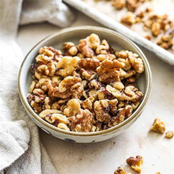 Are walnuts in season