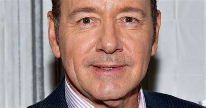 Can Kevin Spacey sing