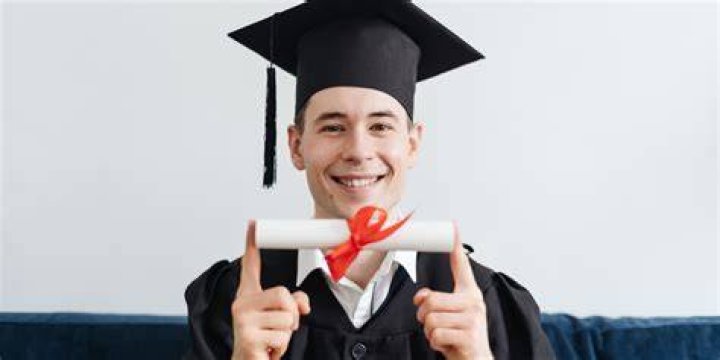 Does MAAC give degree