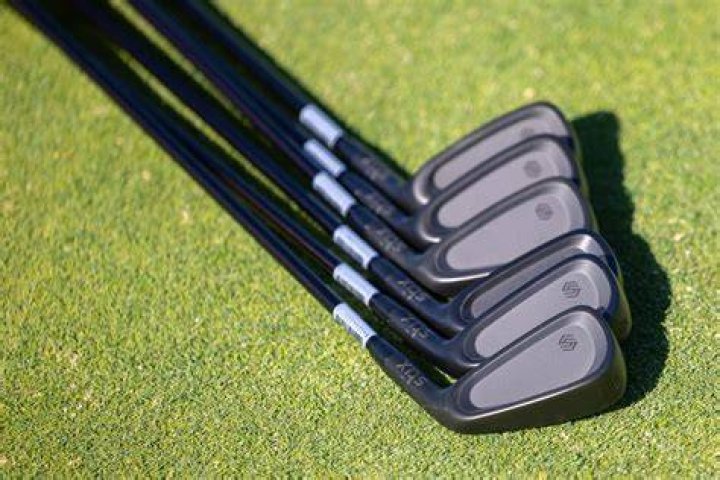 How do you play Stix