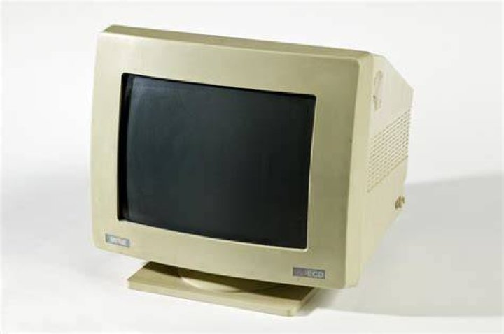 How is a monitor made