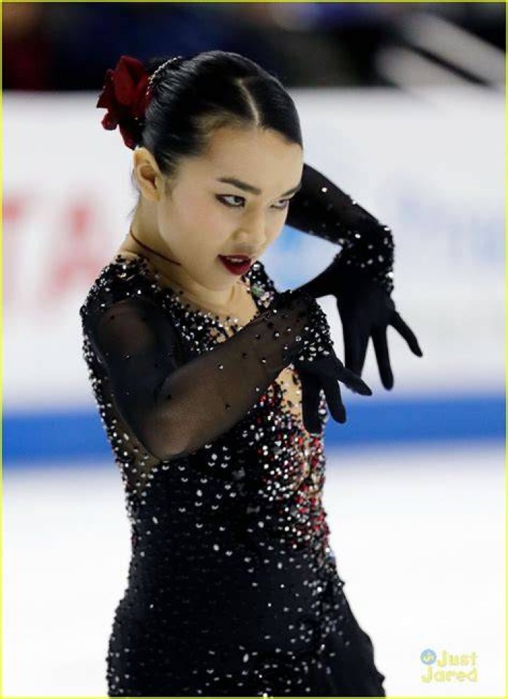 How old is Karen Chen