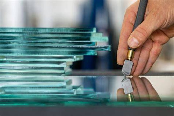 Is cutting glass easy