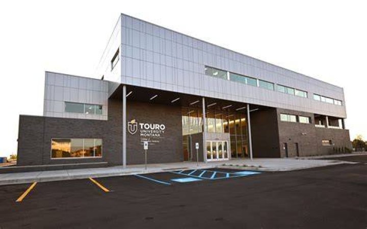 Is Touro College good
