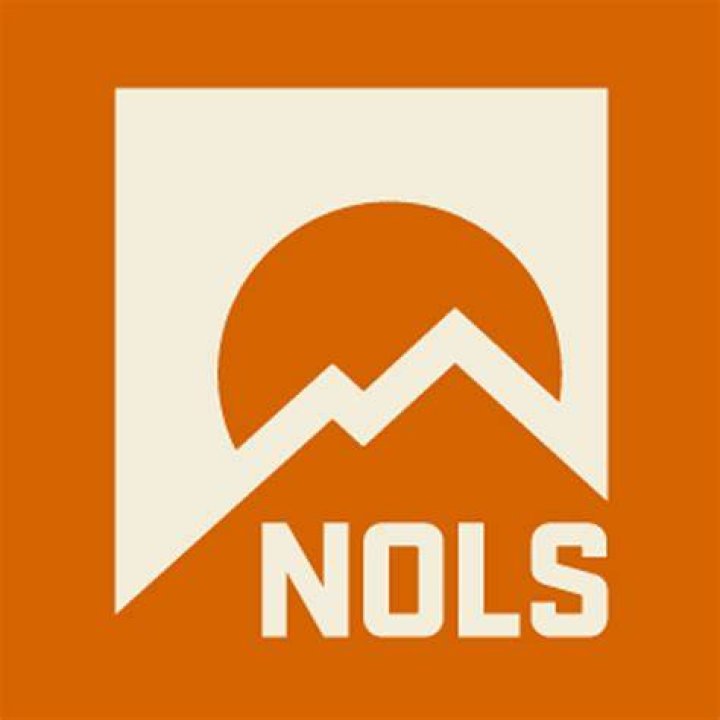 What is a NOLS course
