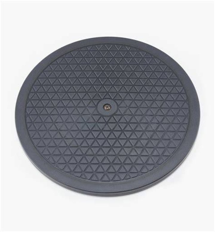 What is a swivel base