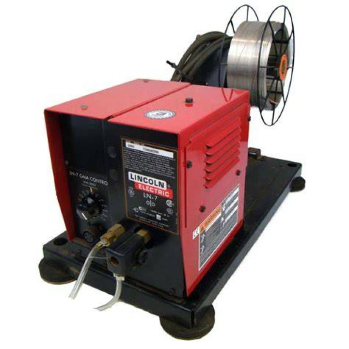 What is a wire feeder