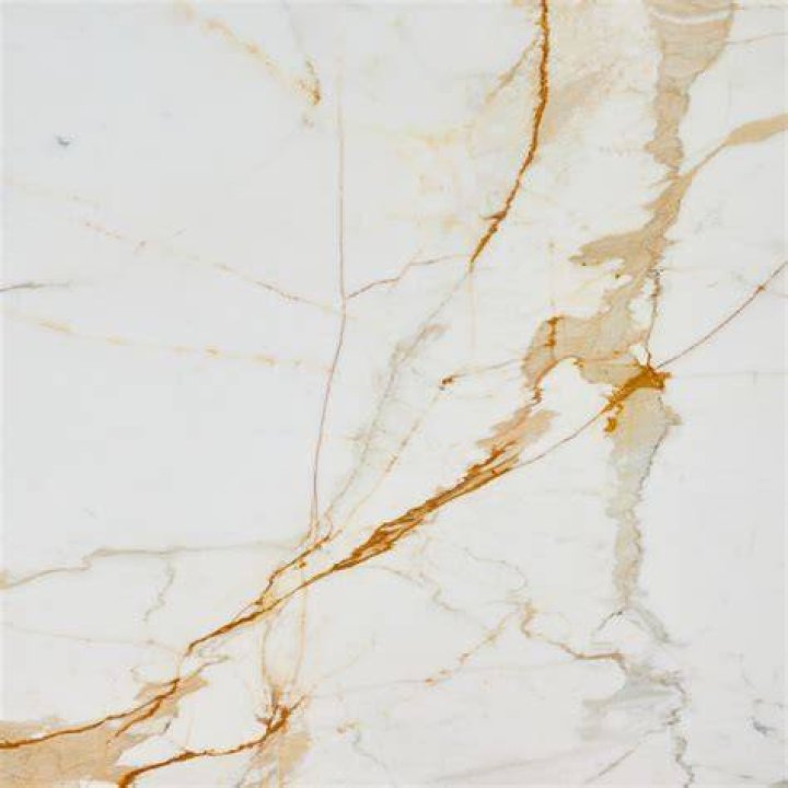 What is Calacatta Oro