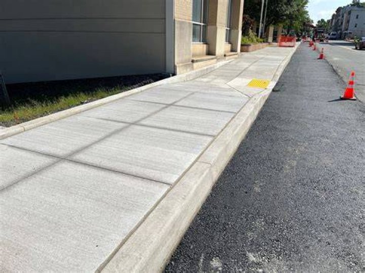 What is concrete curb