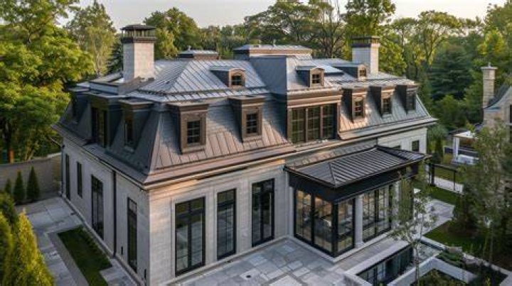 What is mansard style