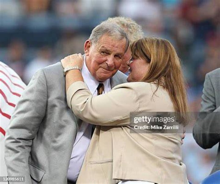 Who is Bobby Cox wife
